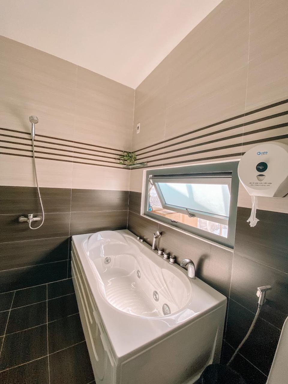 Phan Rang Sunshine Hotel Kinh Dinh Екстер'єр фото